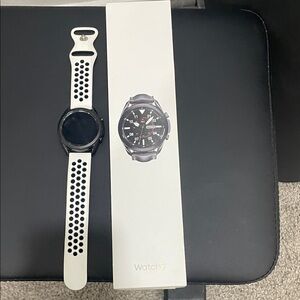 Samsung Galaxy Watch3